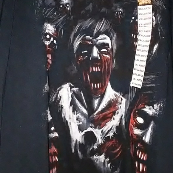 Men's NWT Zombies Tee - Picture 2 of 5